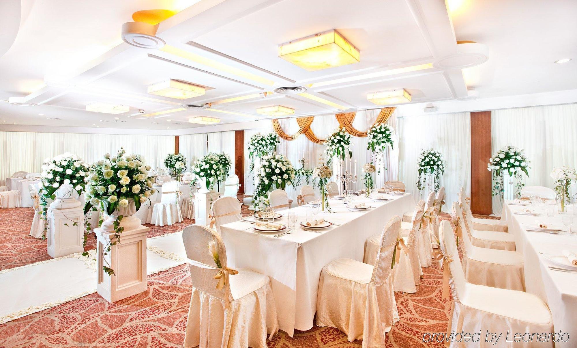 Crowne Plaza Nanjing Hotels & Suites Exterior foto